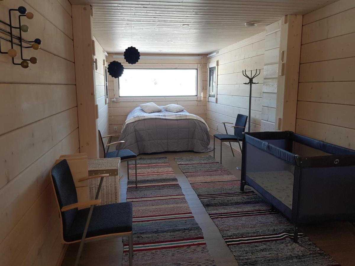 Huvila Eraemaajaerven Rannalla Taivalkoskella Jokijarvi  Exterior photo
